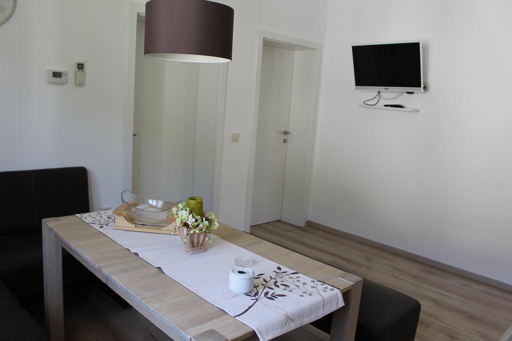 Apartment Aleksandar มอชเชนิชกา ดรากา ภายนอก รูปภาพ